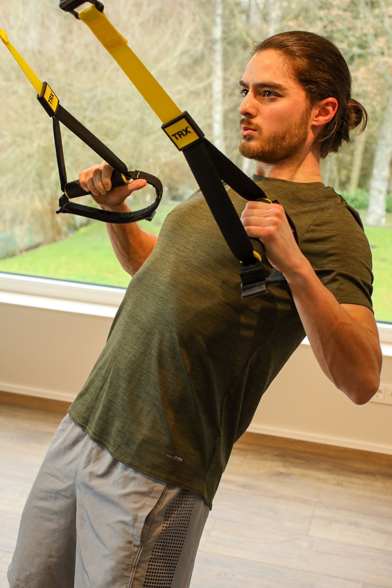 Trainer with TRX bands